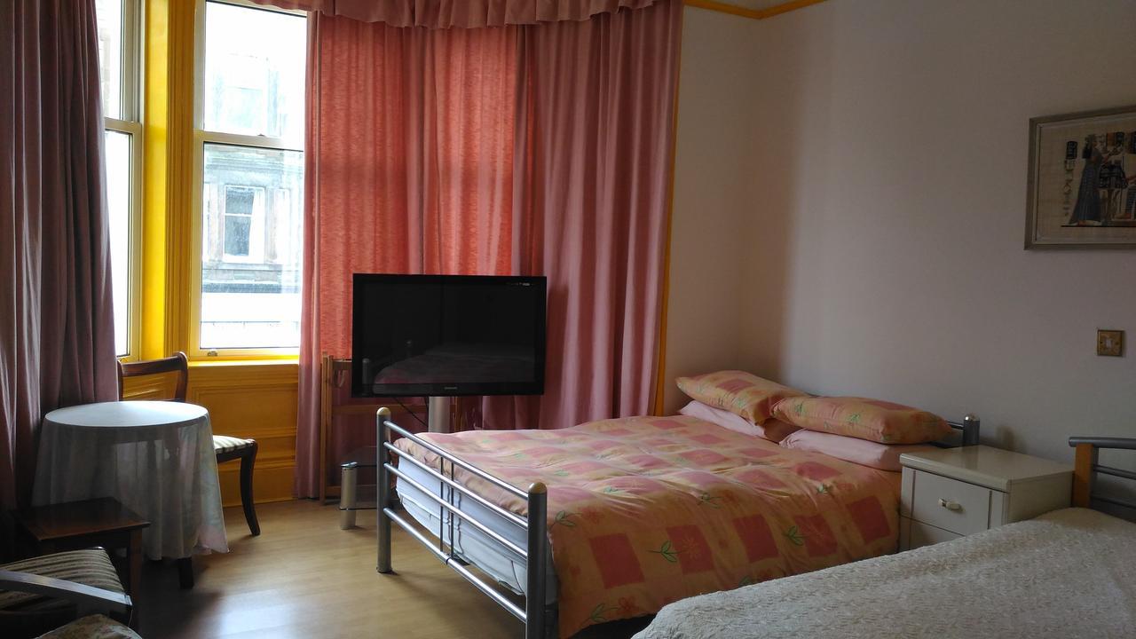 Swan Lake Guest House - Edinburgh — Photos 3